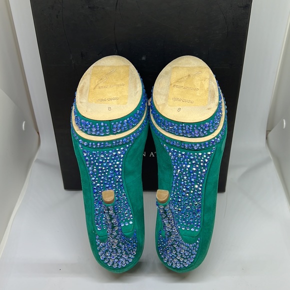 B Brian Atwood green suede Crystal platform pumps - Picture 5 of 5
